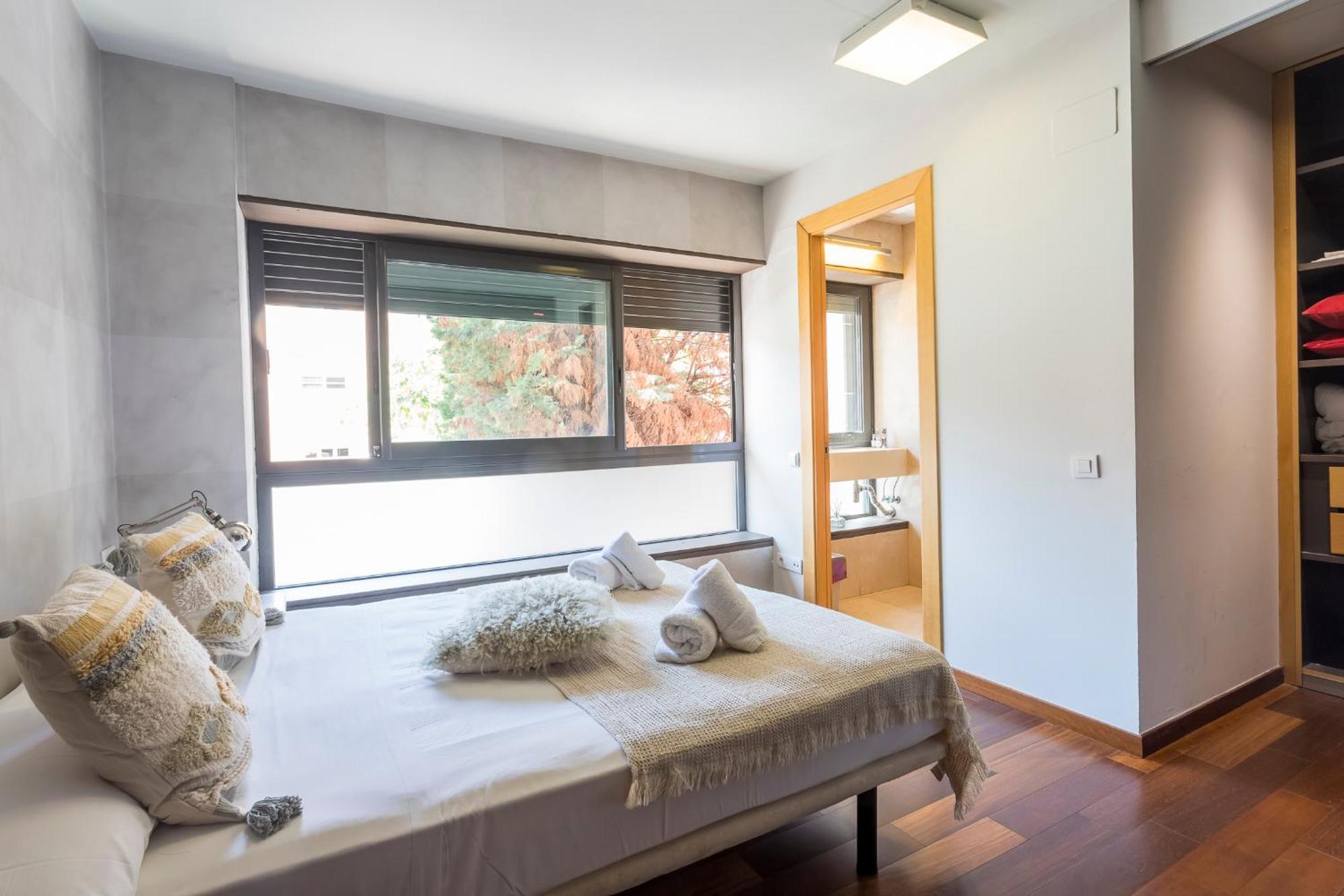- Swimming Pool With Terrace * Barcellona